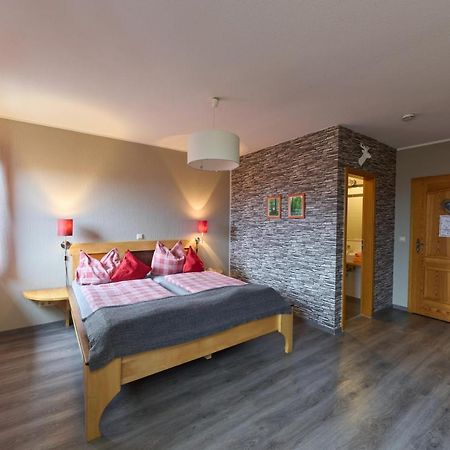Landhotel Brauner Hirsch Kammerforst Luaran gambar